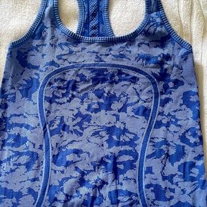 Lululemon tank top size 10 blue